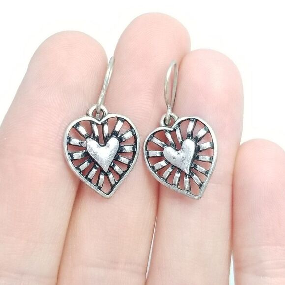 Vintage Silver Tone Dangle Heart Earrings, Radiant Puffy Design, Estate - Picture 6 of 6